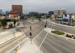 emptyla13-660x472-550x393