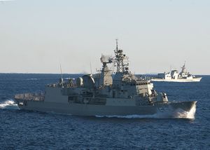 800px-HMAS Ballarat July 2011