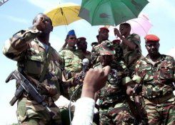 Membres_de_la_junte_militaires_accueillis_a_Niamey.20.02.10.jpg