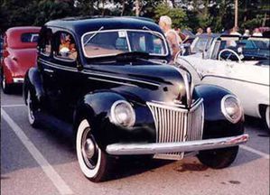 Ford-Limousine-1939.jpg