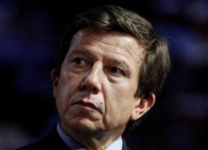 gilles-pelisson-accor large