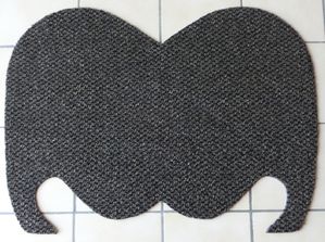 TAPIS-MOUSTACHE.jpg