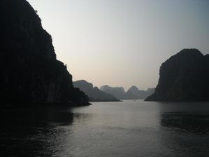 halong25.jpg