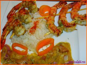 Brochettes de gambas au romarin-miel3