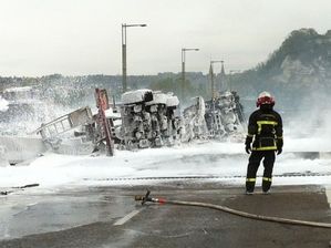 Pont-Mathilde.jpg