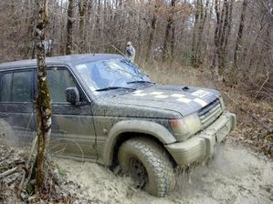 Pajero-2