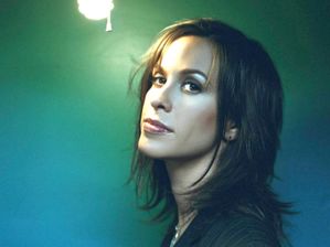 Ectac - Voir + - Ectac.Alanis Morissette.01
