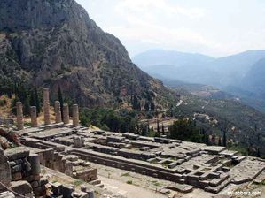 delphes temple Apollon 1