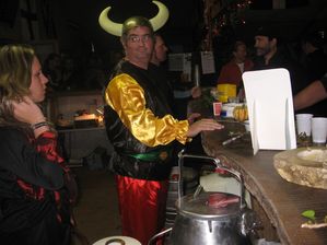 2009 10 (143)