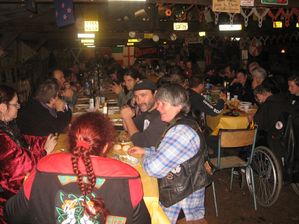2009 10 (163)