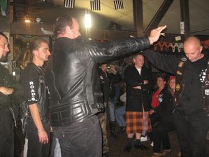 2009 10 (171)