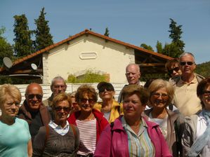 Devant-la-gare-de-Tanneron.jpg