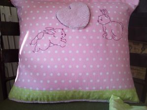 Coussin lapinous