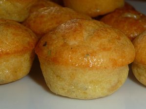 Mini financiers au parmesan