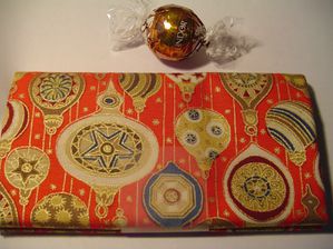 05 tissu motif boule