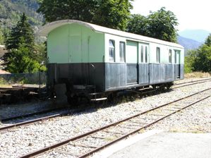 Fourgon-Suisse-DZ51--2-.jpg