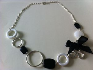 collier 1334