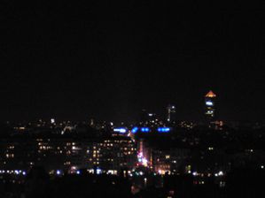 Vue-de-Lyon-depuis-Fourviere--Fete-des-Lumieres-2009-.JPG