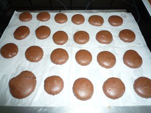macarons3.JPG