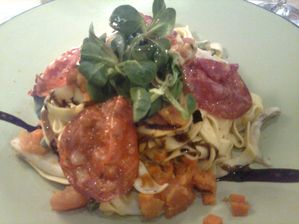 PATES CHORIZO CALAMARS AMANDINE
