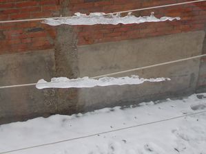 MILLEPIEDI-EQUILIBRISTI.JPG