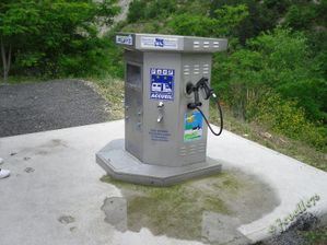 Jetelle-La-Malene-02-border.jpg
