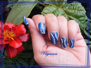 vagues-bleues.JPG