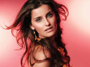 nelly-furtado.jpg