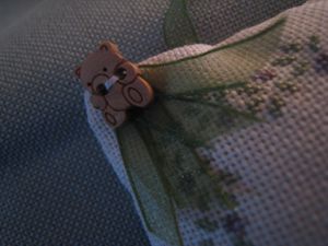 Bebe-detail.jpg