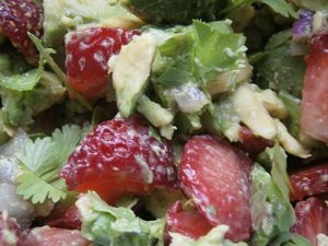 Salsa avocat-fraises
