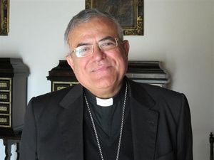 Mgr-Fernandez--Cordoba-.jpg