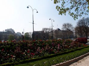 Rond-Point des Champs Elysées 1
