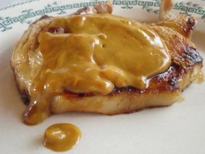 côte de porc, sauce Picallili