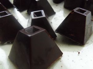 chocolat-ganache-chocolat-blanc-coco.JPG