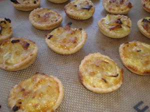 mini-tartelettes-aux-oignons.JPG
