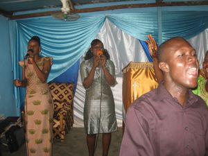 Paques-2014-au-Temple-Shalom-a-Bobo-Dioulasso-7829.JPG