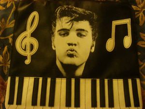 kiss elvis