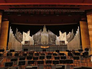 orgue-Lyon-Auditorium-Maurice-Ravel.jpg