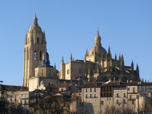 cathedrale-de-segovie.JPG