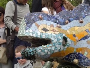 Parc-Guell--16-.JPG