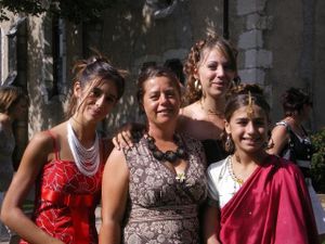 Cassou-sari.jpg