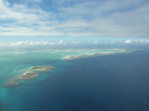 Kiritimati-21-28 mars 2012-vue atoll & motu Tapu