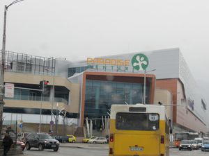 paradise mall 040