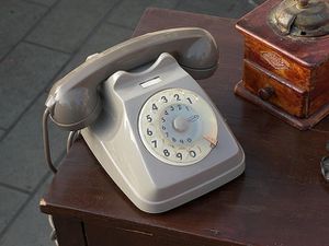 telephone-cepolina.jpg