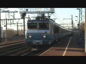 M2U00018 1 0001