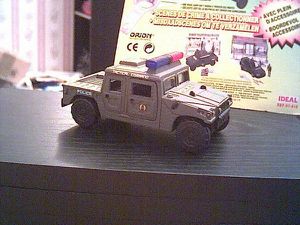 Hummer-RoboCop-Ideal--0446.jpg