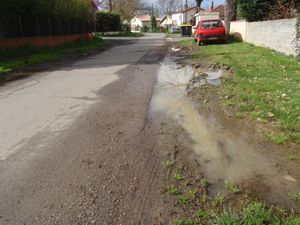 L--tat-d-avancement-des-trottoirs-rue-du-11-novembre.JPG