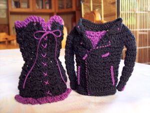 perfecto-bustier-noir-violet-gothique-dragees-mariage-crochet