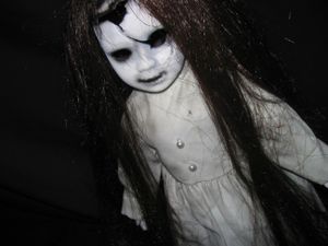 mt45797-1217451733-scary_doll7.jpg