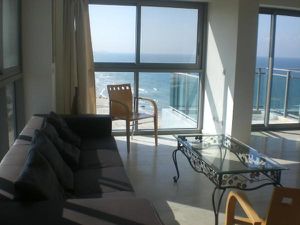 herzliya marina flat for rent